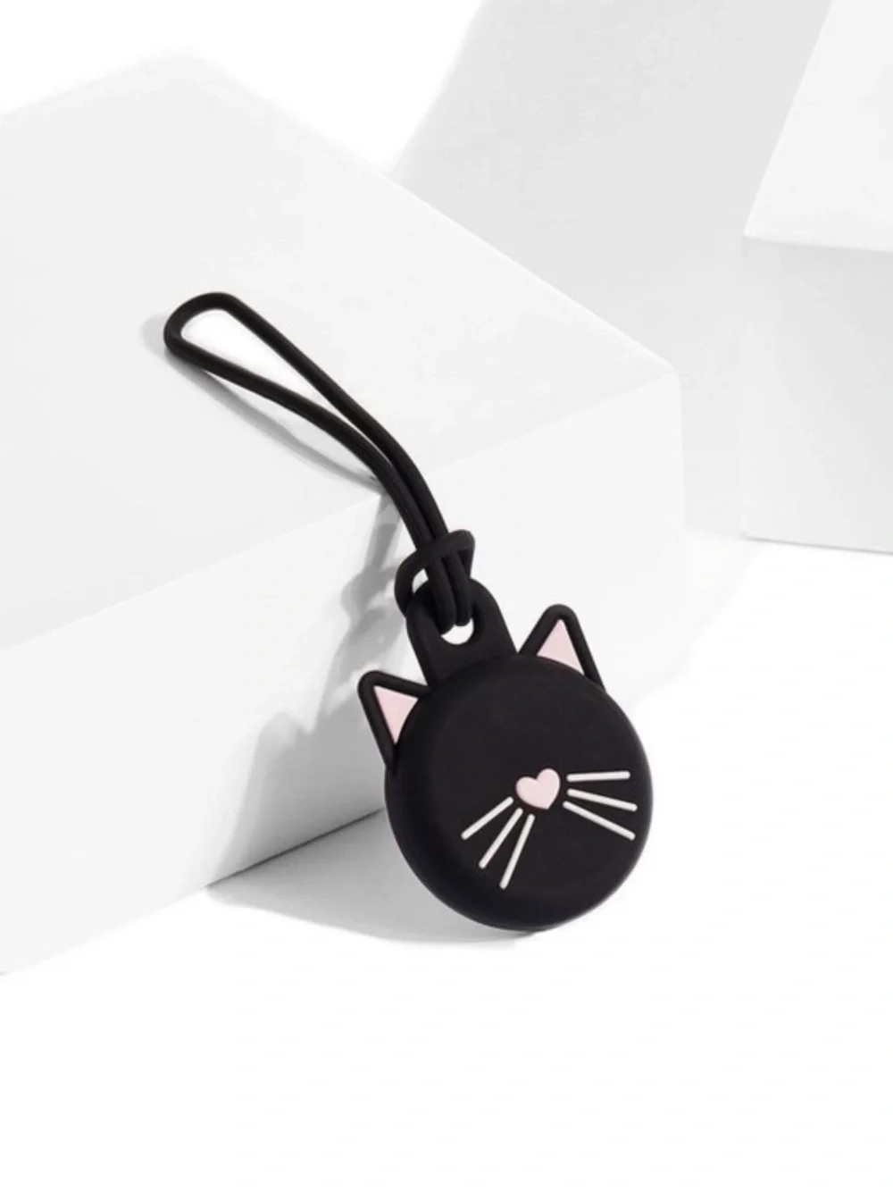 kate spade Black Cat AirTag Protective Case with Gold Clip